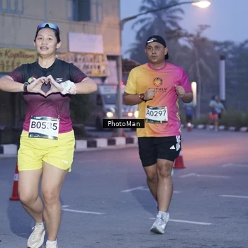 Runner Photo 8976152