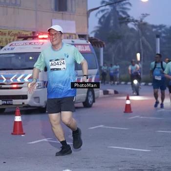 Runner Photo 8976158