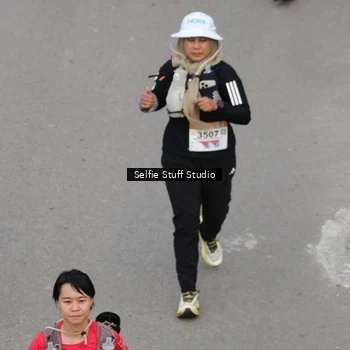 Runner Photo 8976168