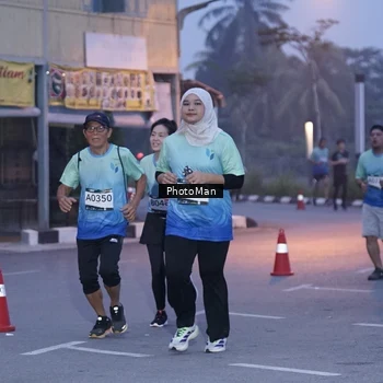 Runner Photo 8976181