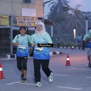 Runner Photo 8976182