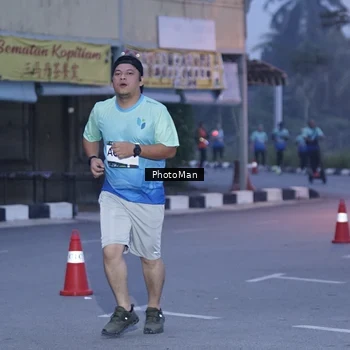 Runner Photo 8976191