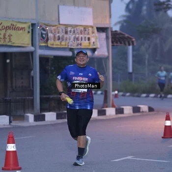 Runner Photo 8976196