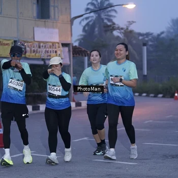 Runner Photo 8976229