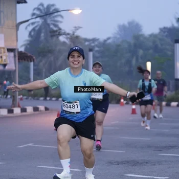 Runner Photo 8976265