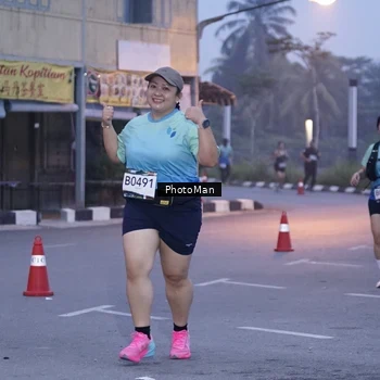 Runner Photo 8976271