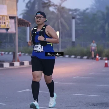Runner Photo 8976279