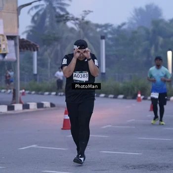 Runner Photo 8976289