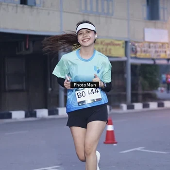 Runner Photo 8976306