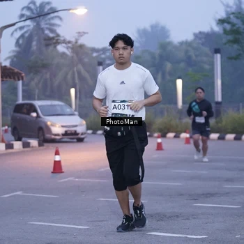 Runner Photo 8976309