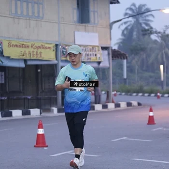 Runner Photo 8976320