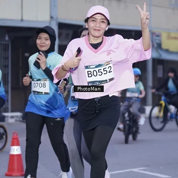 Runner Photo 8976327