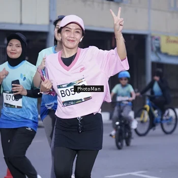 Runner Photo 8976330
