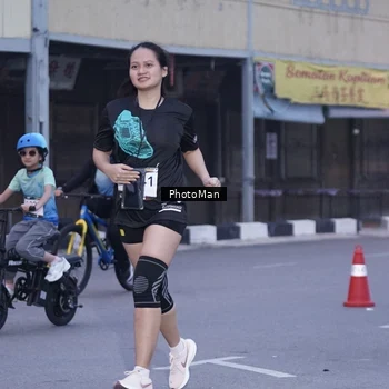 Runner Photo 8976331