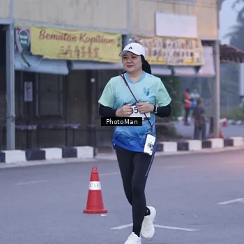 Runner Photo 8976337