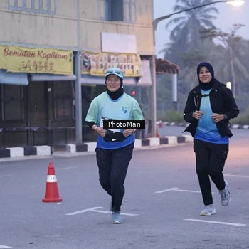 Runner Photo 8976340