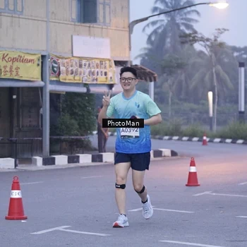 Runner Photo 8976345
