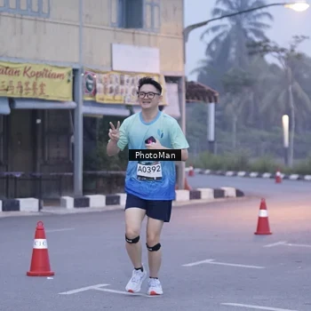 Runner Photo 8976346