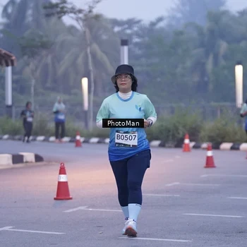 Runner Photo 8976349