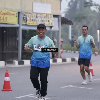 Runner Photo 8976408