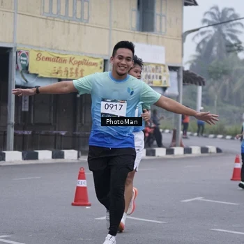 Runner Photo 8976409