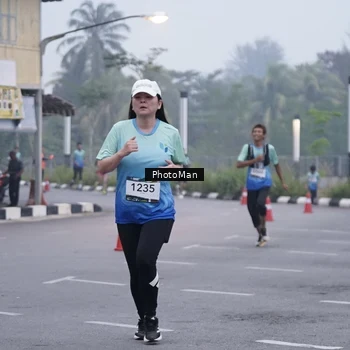 Runner Photo 8976412