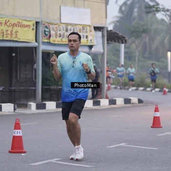 Runner Photo 8976417