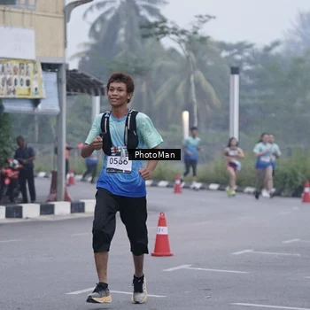 Runner Photo 8976420