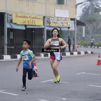 Runner Photo 8976433