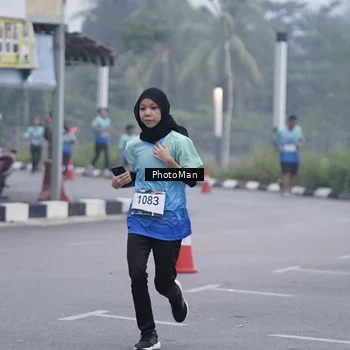 Runner Photo 8976435