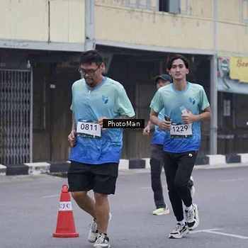 Runner Photo 8976437