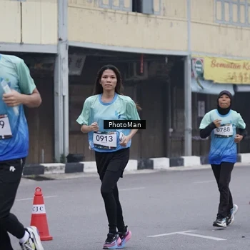 Runner Photo 8976438