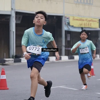 Runner Photo 8976439
