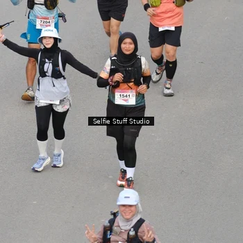 Runner Photo 8976441