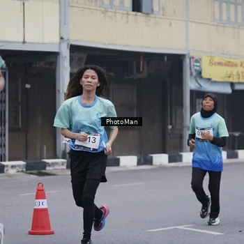 Runner Photo 8976442