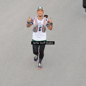 Runner Photo 8976444