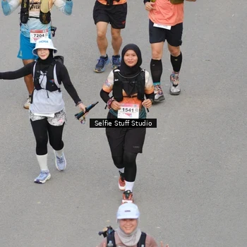 Runner Photo 8976454