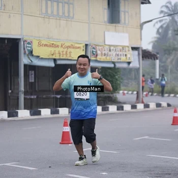 Runner Photo 8976456
