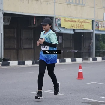 Runner Photo 8976474