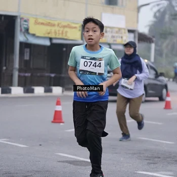 Runner Photo 8976475