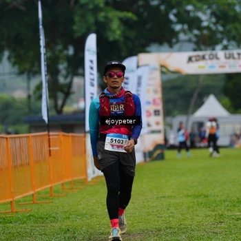 Runner Photo 8976486