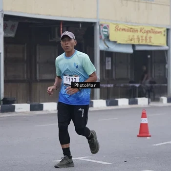 Runner Photo 8976492