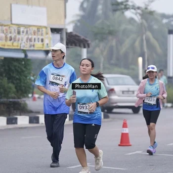 Runner Photo 8976516
