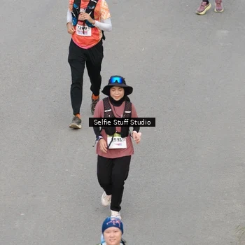 Runner Photo 8976547