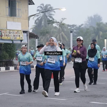 Runner Photo 8976573