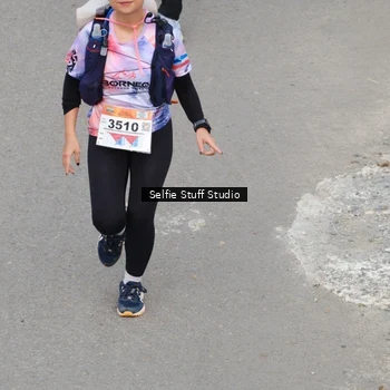Runner Photo 8976575