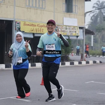 Runner Photo 8976576