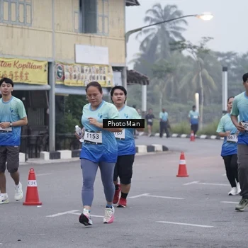 Runner Photo 8976581