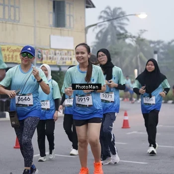 Runner Photo 8976604