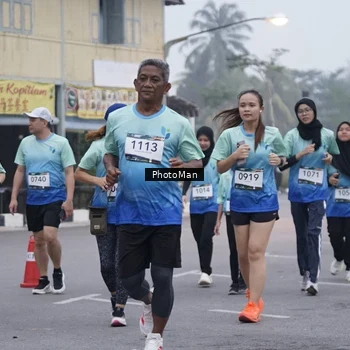 Runner Photo 8976606